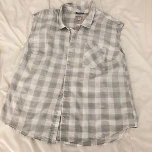 Merona Sleeveless Button Down